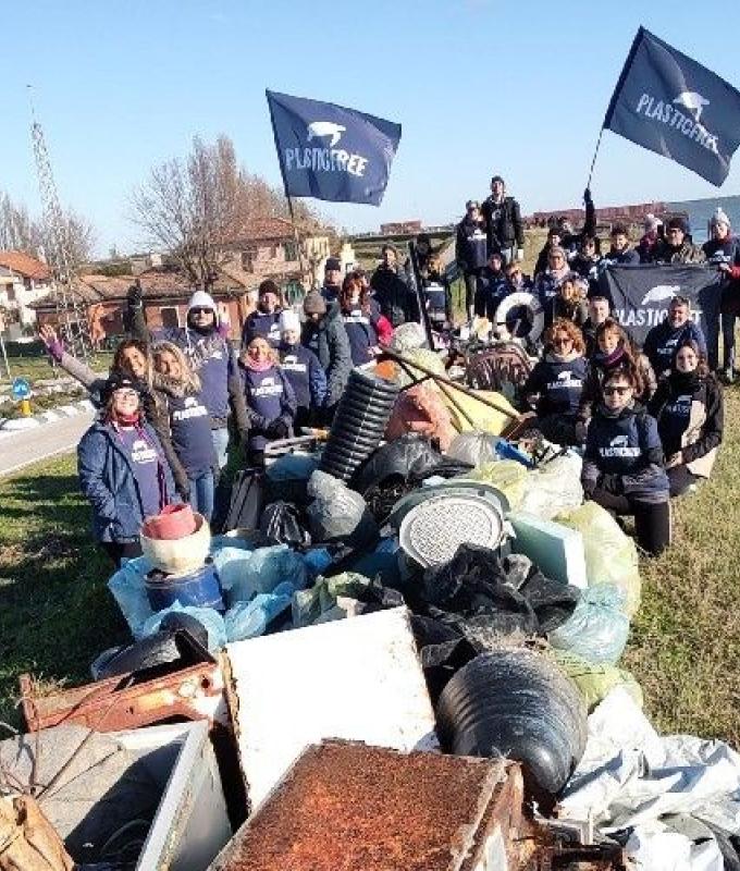 8,2 tonnellate di rifiuti raccolti a Cuneo dai volontari di Plastic Free – Cuneocronaca.it – .