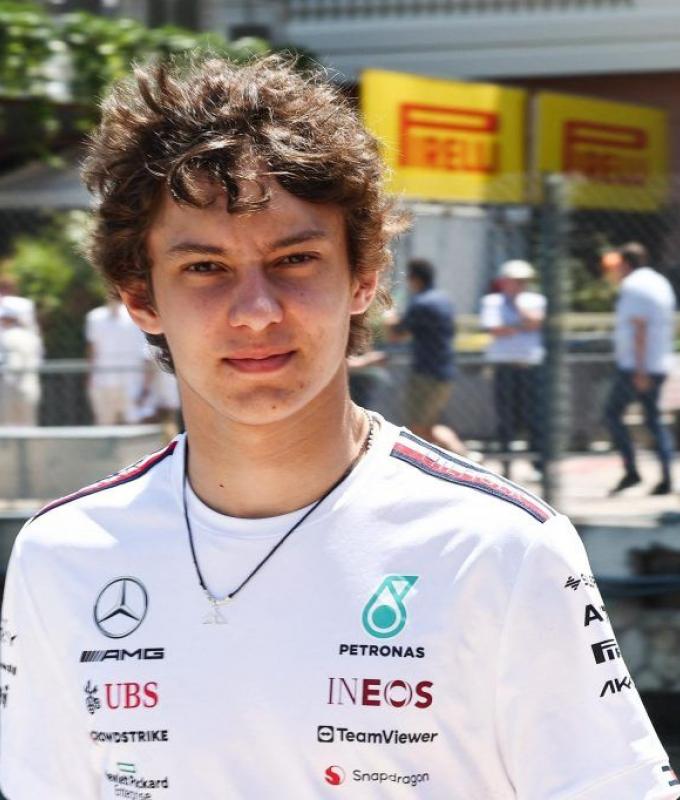 Kimi Antonelli sogna di debuttare in Formula 1 già a Imola, ma serve un’esenzione per età – .