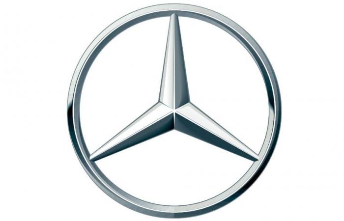 Mercedes, arriva il nuovo GLC: sinuosità ed eleganza