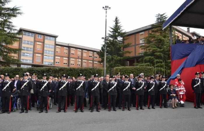 Giuramento e premiazione di Alamari al 2° Reggimento Allievi Marescialli e Brigadieri dell’Arma dei Carabinieri – .