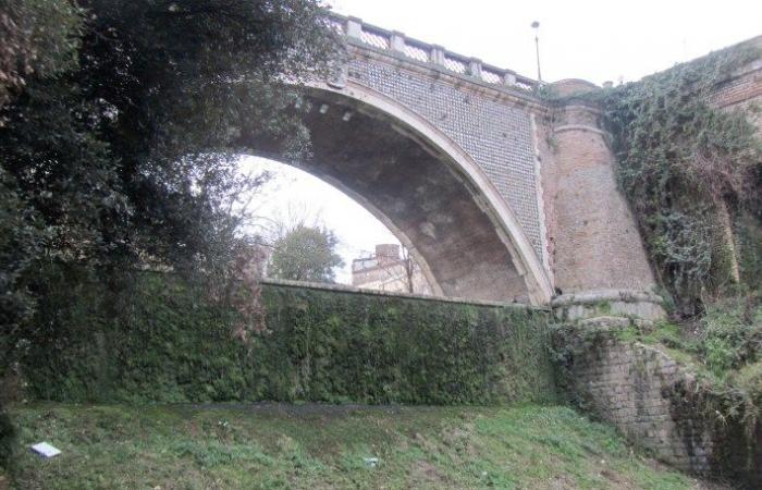 TIVOLI – Ponte Gregoriano, 40mila euro per pulire la cascata – .