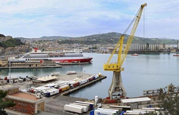 Porto di Ancona, una donazione fino a 40 milioni per il nuovo terminal passeggeri – .