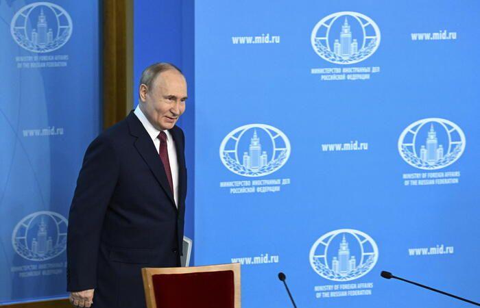 Putin, ‘pace se Kiev rinuncia a 4 regioni e alla Nato’ – Notizie – .