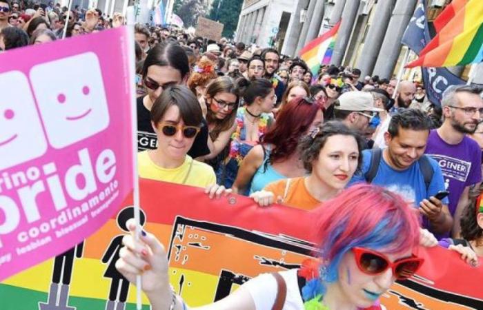 Torino Pride 2024, il percorso, gli ospiti e gli adesivi omofobi posizionati lungo il percorso – .