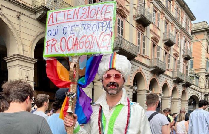 “Un partito per i diritti”, i cortei del Pride a Torino – .
