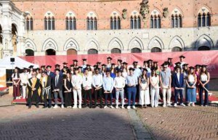 Giorno della Laurea 2024 dell’Università degli Studi di Siena. – .