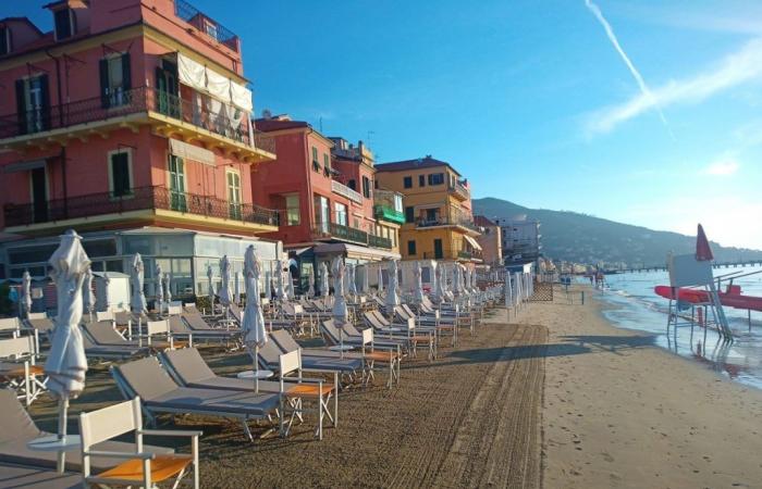 Spiagge più care d’Italia 2024, la Liguria conferma il record dello scorso anno