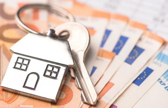 Mutui, a maggio il tasso medio scende al 3,61%, continua il calo: dati Abi – .