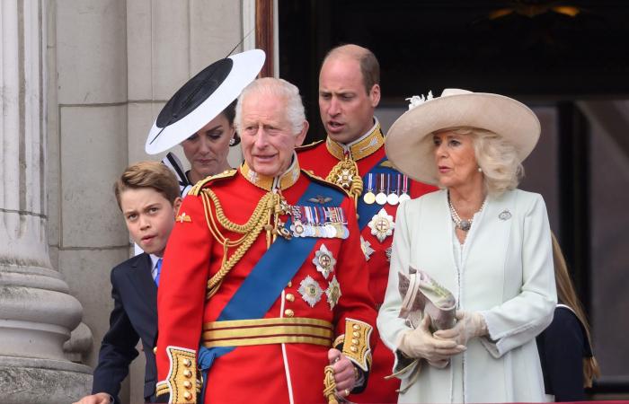 Il rimprovero di Charlotte a Louis e il dialogo tra Kate Middleton e Re Carlo – .