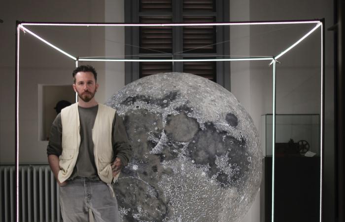 Luca Ballestra, l’artista carpigiano che raffigura la luna – .