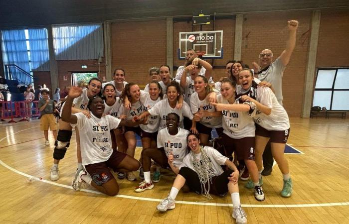 PLAY-OFF B FEMMINILE – Salerno festeggia, batte le Basketball Sisters e torna in A2 – .