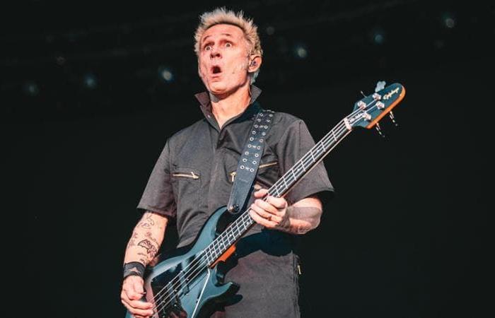 Green Day a Milano, tra ‘Dookie’ e ‘American idiot’, un tuffo nel rock senza sensi di colpa – .