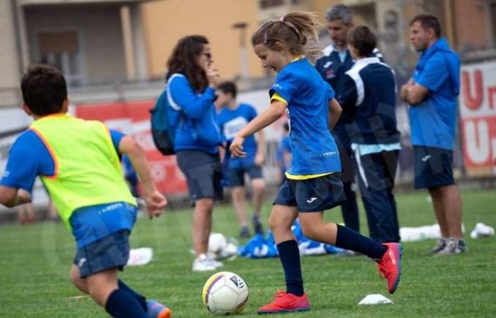 400 bambini in campo a Cuneo al festival del calcio giovanile – .