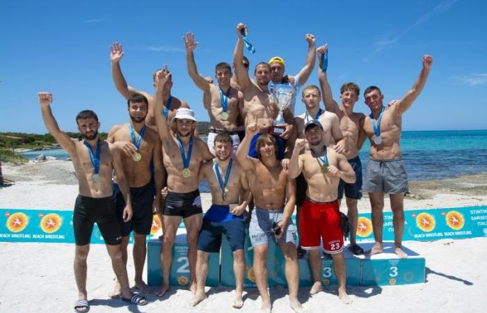 La Moldavia vince con un tripudio di medaglie la “Sardinia” di beach wrestling a Stintino – .