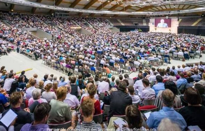 I Testimoni di Geova, tra cui un migliaio di piacentini a Bologna al congresso annuale – .
