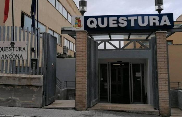 tre stranieri sorpresi – Notizie Ancona-Osimo – CentroPagina – .