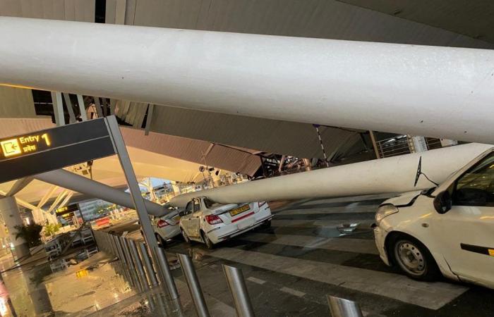 Il tetto dell’aeroporto di Delhi crolla dopo un forte temporale, 1 morto, diversi feriti – .