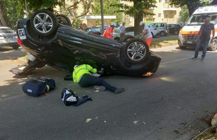 Vimercate, another accident with a rollover in via Pellizzari – .