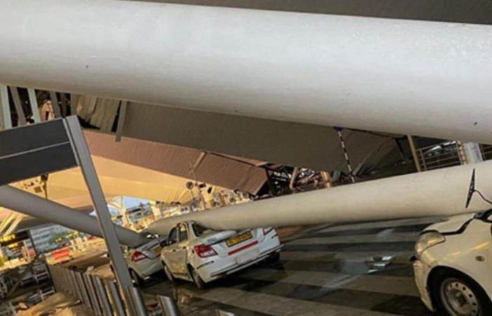 India, crolla il tetto dell’aeroporto di Delhi: un morto e un ferito