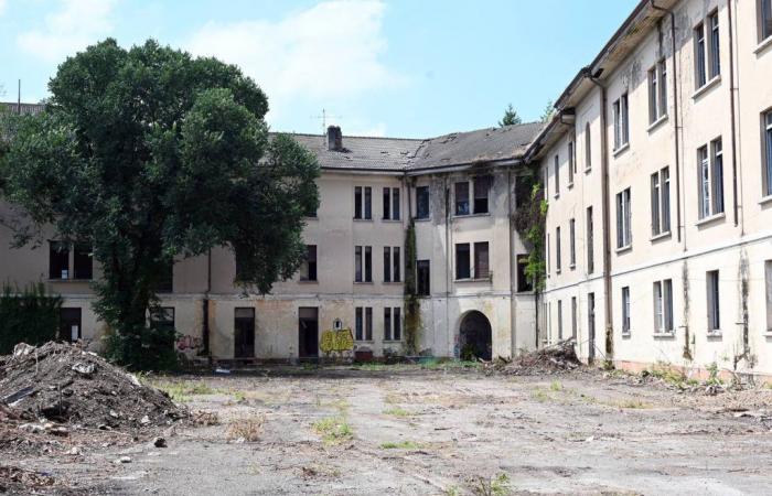 ▼ Brescia, al via la demolizione dell’ex caserma Papa – BsNews.it – .