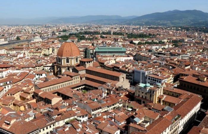 a Firenze vale più di 2 miliardi di euro – .