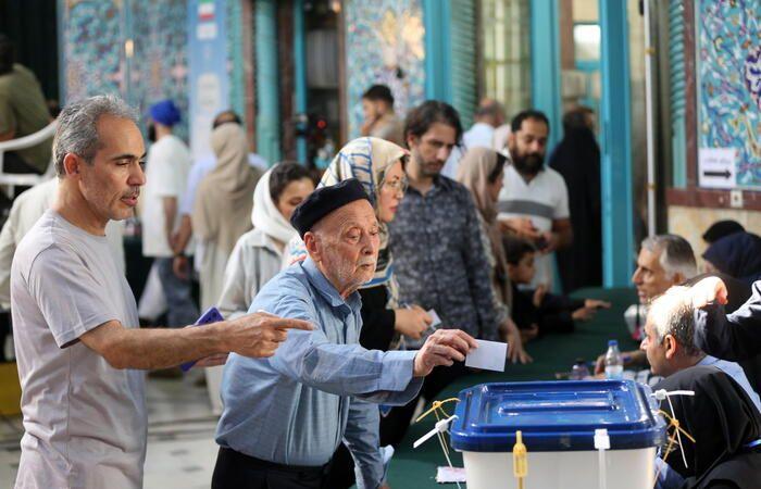 L’Iran vota, Pezeshkian e Jalili guidano – Medio Oriente – .