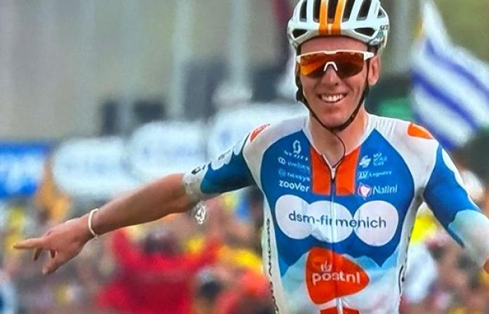Tour de France, Romain Bardet vince la prima tappa al traguardo di Rimini – .