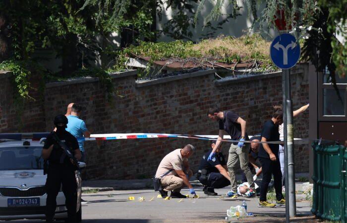 Attentato all’ambasciata israeliana a Belgrado, ucciso l’attentatore – Notizie – .