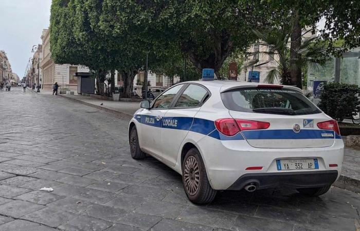 Reggio Calabria, 30 locali occupano abusivamente suolo pubblico – .