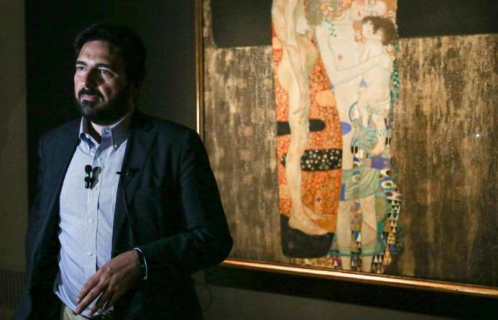 Emozione Klimt “Le Tre Età” illumina Perugia – .