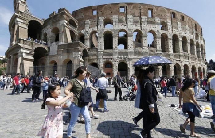 Roma, più spesa per le vacanze, volano gli affitti brevi. Truffe, consigli della polizia – .