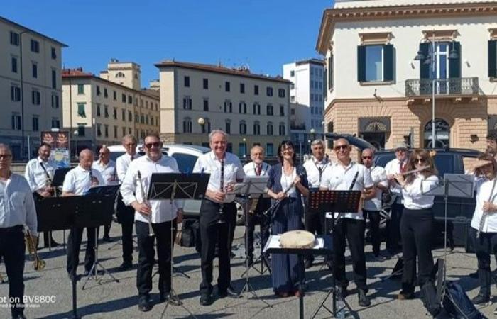 At the Terrazza Mascagni concert by the Banda Città di Livorno – .