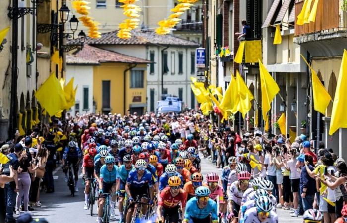 È il grande giorno del Tour de France che parte da Piacenza – .