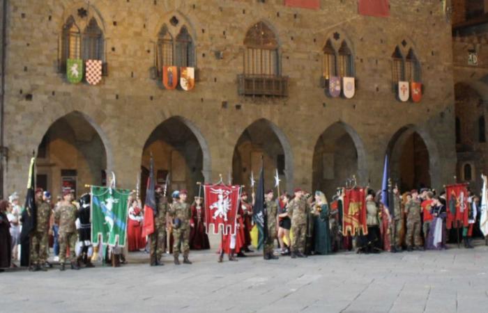Il corteo apre i festeggiamenti per San Jacopo Maggiore a Pistoia – .