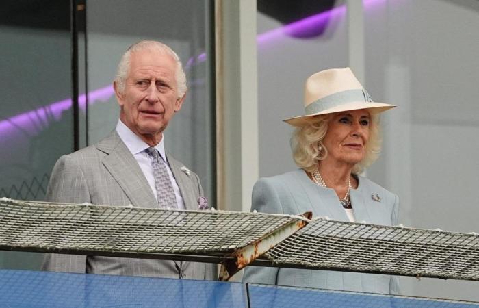 Carlo e Camilla iniziano la loro visita in Scozia – .