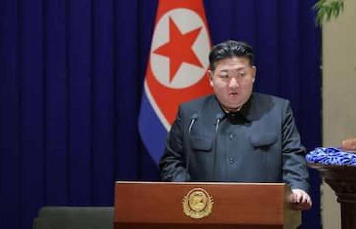 La Corea del Nord testa un missile con una supertestata. Seul nega: “Test fallito” – .