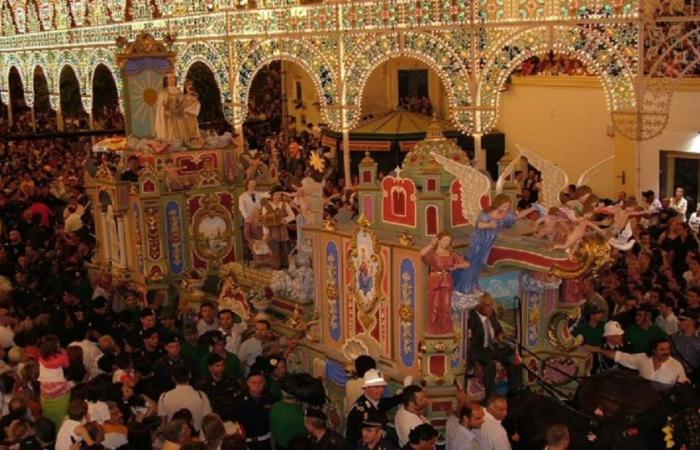 Festa della Bruna a Matera, lo “stratto” del carro incanta migliaia di turisti – .
