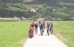 170 staffette pedalano col testimone lungo la Via Claudia – .