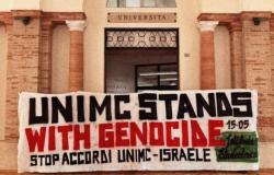 “Stop accordi con Israele”, il collettivo Depangher interrompe incontro all’Università di Macerata – Picchio News – .