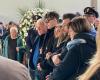 Poliziotto eroe, i funerali di Domenico Zorzino in diretta. Morto che abbraccia l’uomo che voleva salvare Video Foto – .