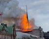 Copenaghen, incendio devasta la Borsa seicentesca, simbolo della città