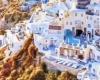 La finta Santorini costruita dai cinesi, il resort identico all’isola greca fa impazzire gli influencer – I video – .