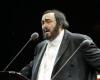 Pesaro inaugura una statua dedicata a Luciano Pavarotti. Sarà davanti al Teatro Rossini – .