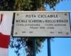 Nel giorno della tappa del Giro d’Italia, Genova dedica una targa ai ciclisti Michele Scarponi e Rocco Rinaldi – .