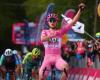 Giro d’Italia, Pogacar vince in volata l’ottava tappa ed è sempre più maglia rosa – Sbircia la Notizia Magazine – .