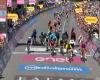Olaf Kooij vince la 9a tappa del Giro d’Italia a Napoli, battendo Jonathan Milan – .
